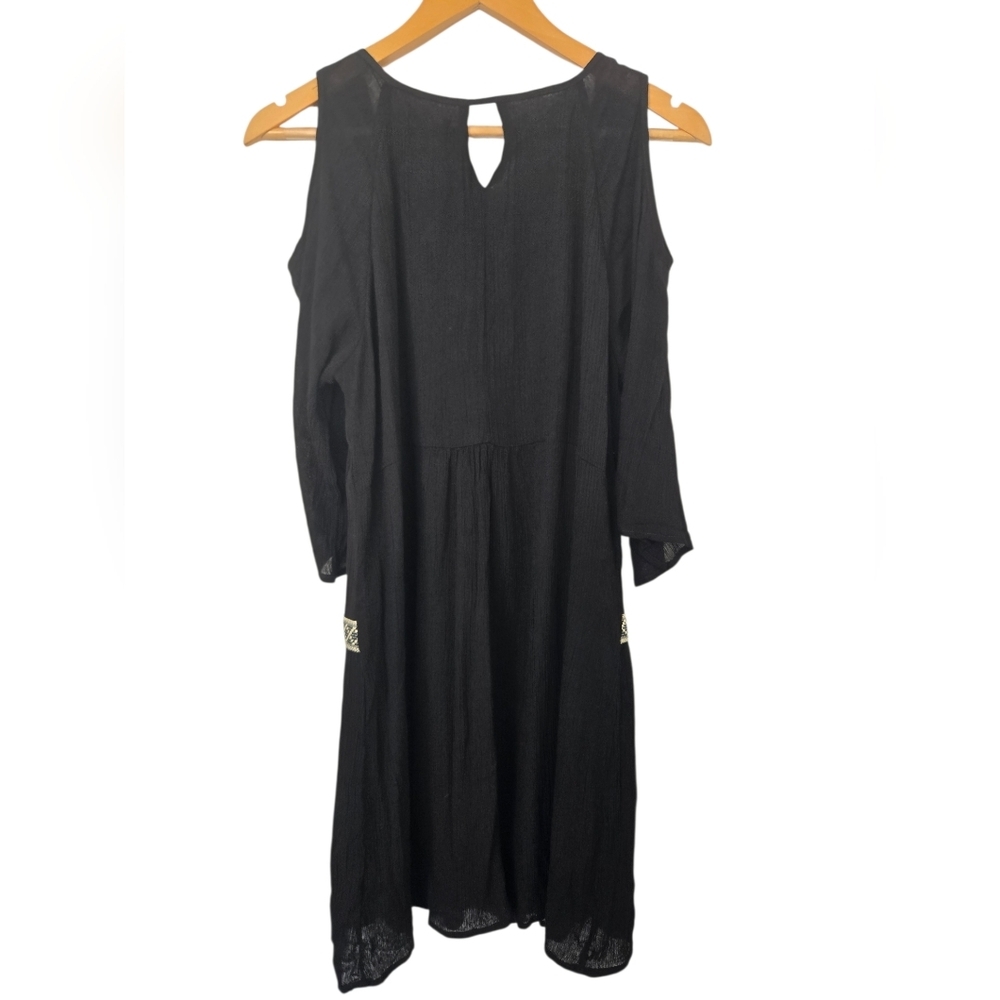 White Mark Black Dress with Cream Detailing Medium - Picture 3 of 4